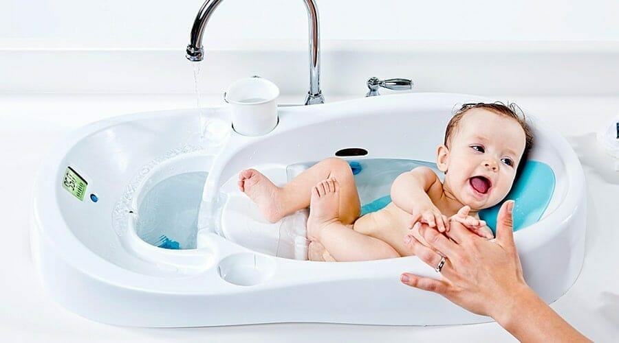 Cách tắm cho trẻ sơ sinh