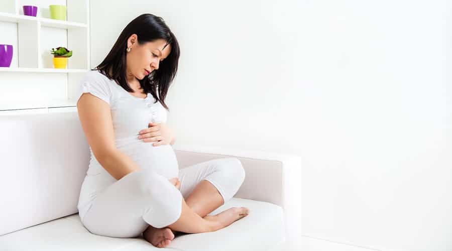 Thai 39 tuần đau bụng lâm râm