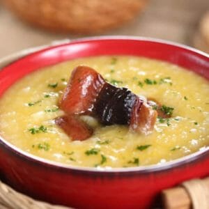 Mách mẹ cách cháo lươn rau mồng tơi cho bé ăn dặm cực kỳ bổ dưỡng