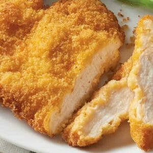 2 cách làm ức gà chiên xù giòn rụm thơm ngon đơn giản cực hấp dẫn