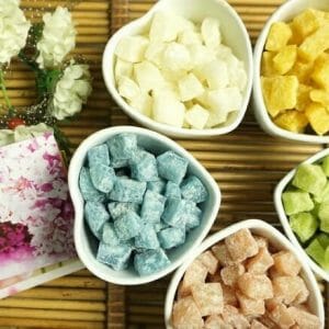 Cách làm mứt dừa viên nhiều màu ngũ sắc mềm ngon rực rỡ