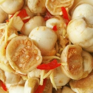 Cách muối cà pháo trắng giòn, không bị nổi váng, không bị thâm, để được lâu