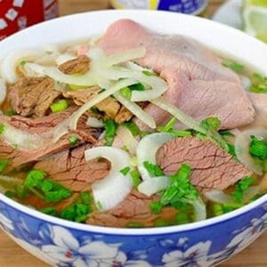 Cách nấu phở bò miền Nam ngon đậm đà