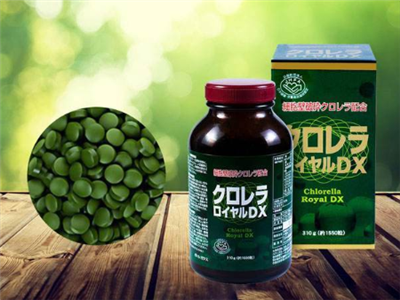 Tảo lục Hoàng Gia Chlorella Royal DX Nhật Bản hộp 1550 viên