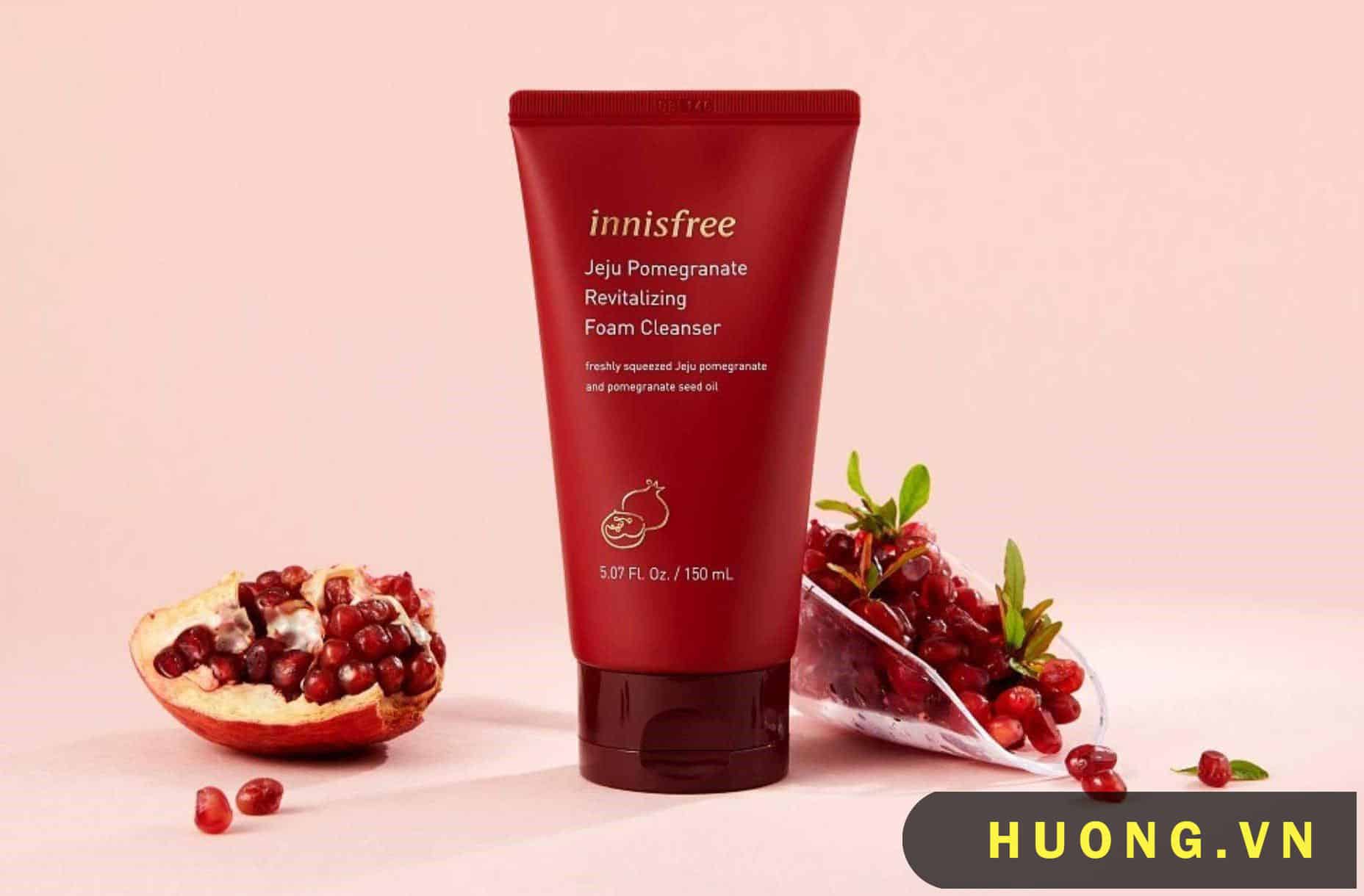 Sữa rửa mặt Innisfree được làm từ lựu đỏ