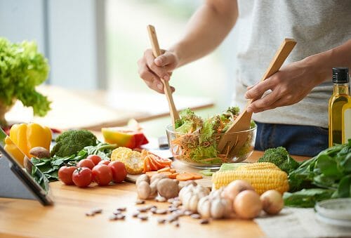 cách nấu ăn giúp giảm mụn một cách tự nhiên
