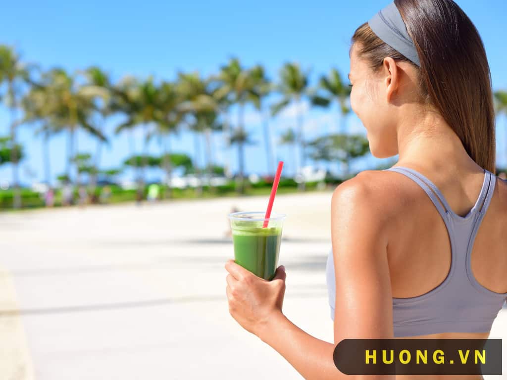 uống nước detox 